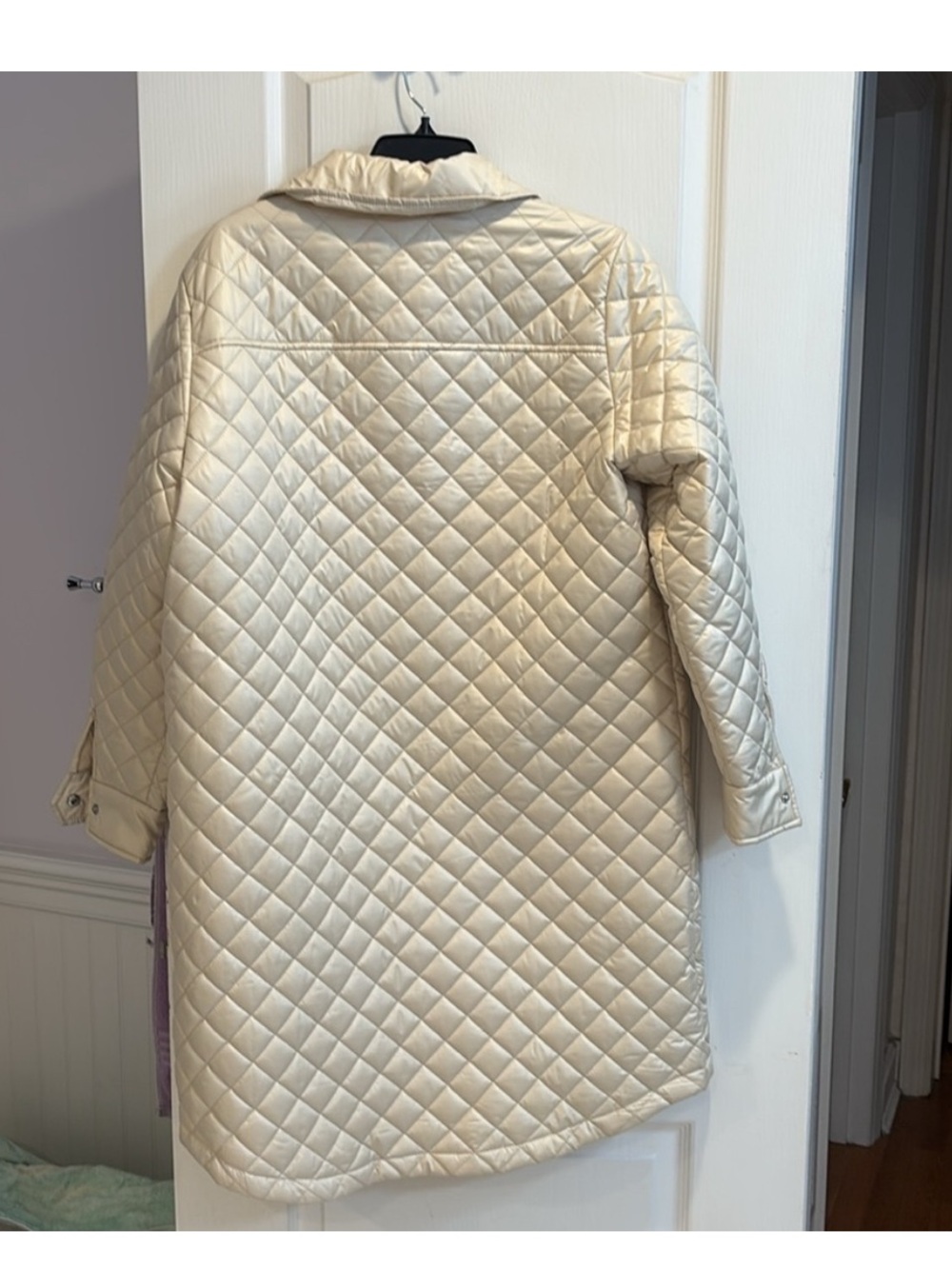 TREASURE & BOND • Beautiful Quilted Cream Off-White Button-Front Car Coat - Picture 4 of 8
